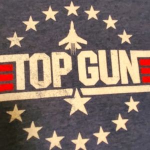 Top Gun mens tee size M official merch.